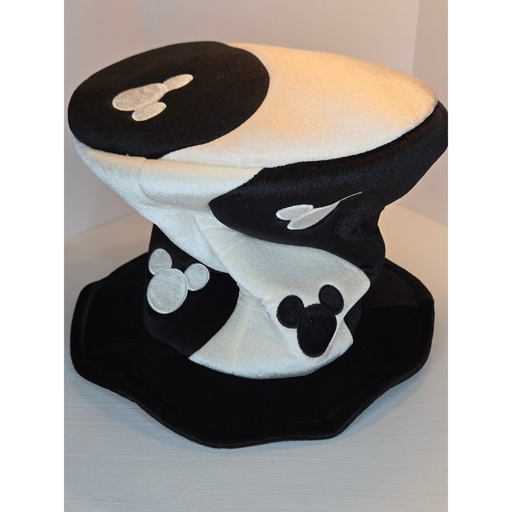 Disneyland Walt Disney World Mickey Mouse Yin Yang Velvet Top Hat Mad Hatter
